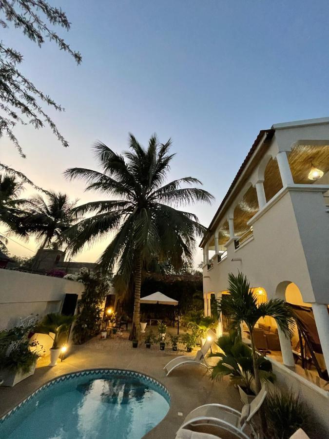 Villa Ngore Saly エクステリア 写真