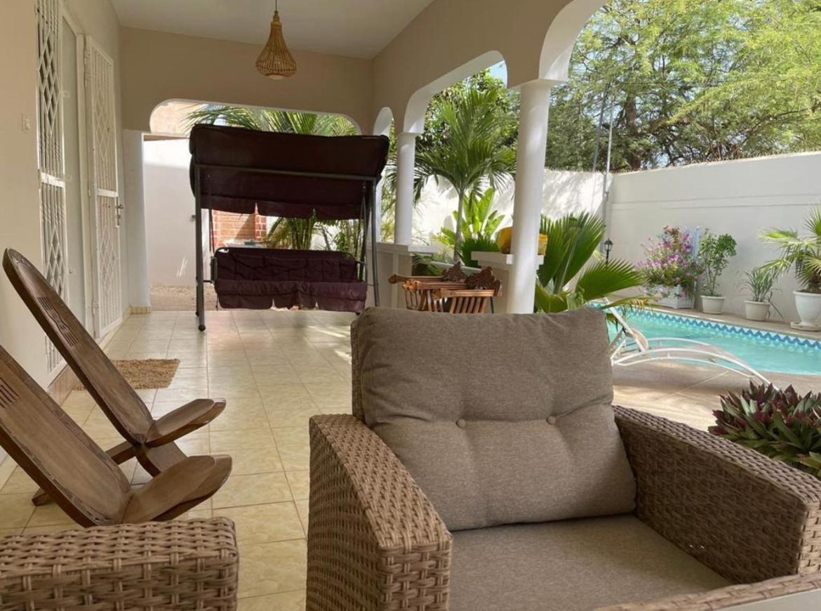 Villa Ngore Saly エクステリア 写真
