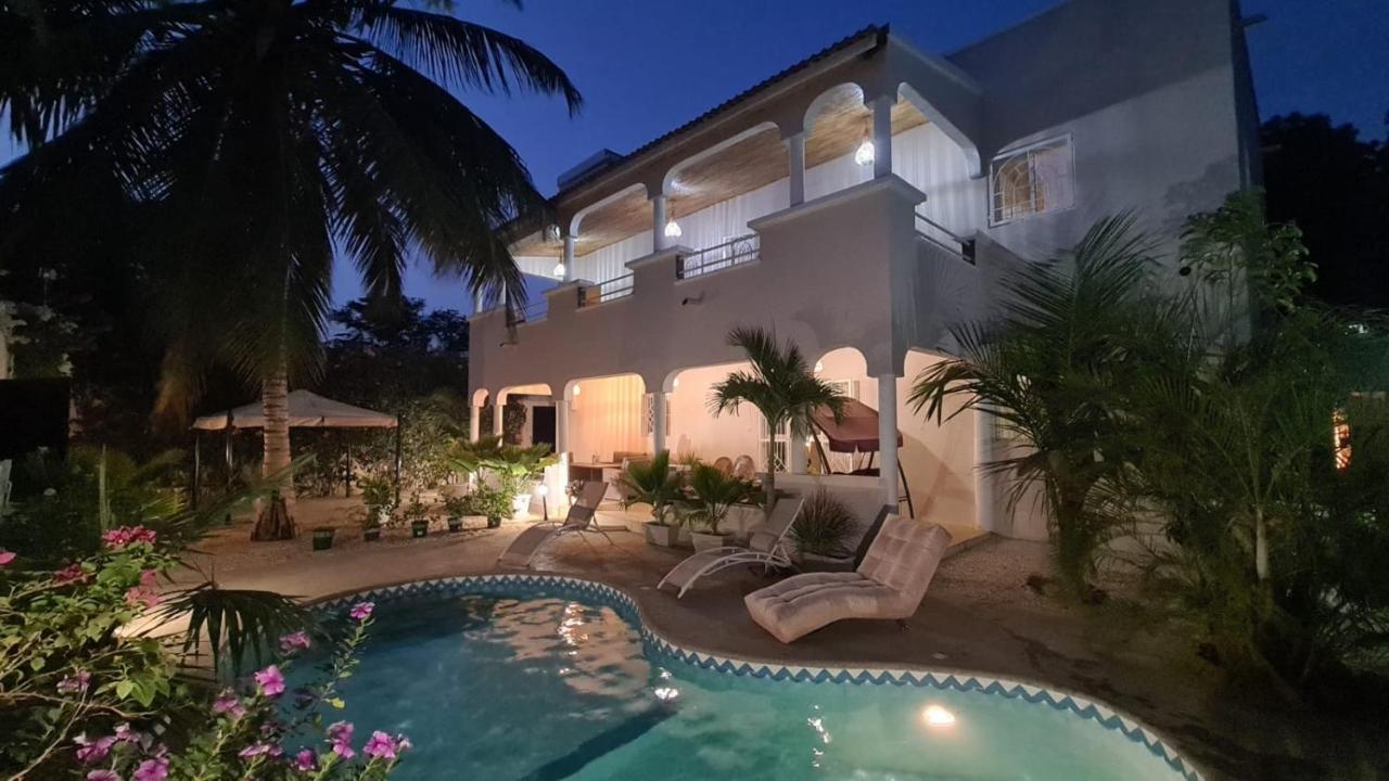 Villa Ngore Saly エクステリア 写真